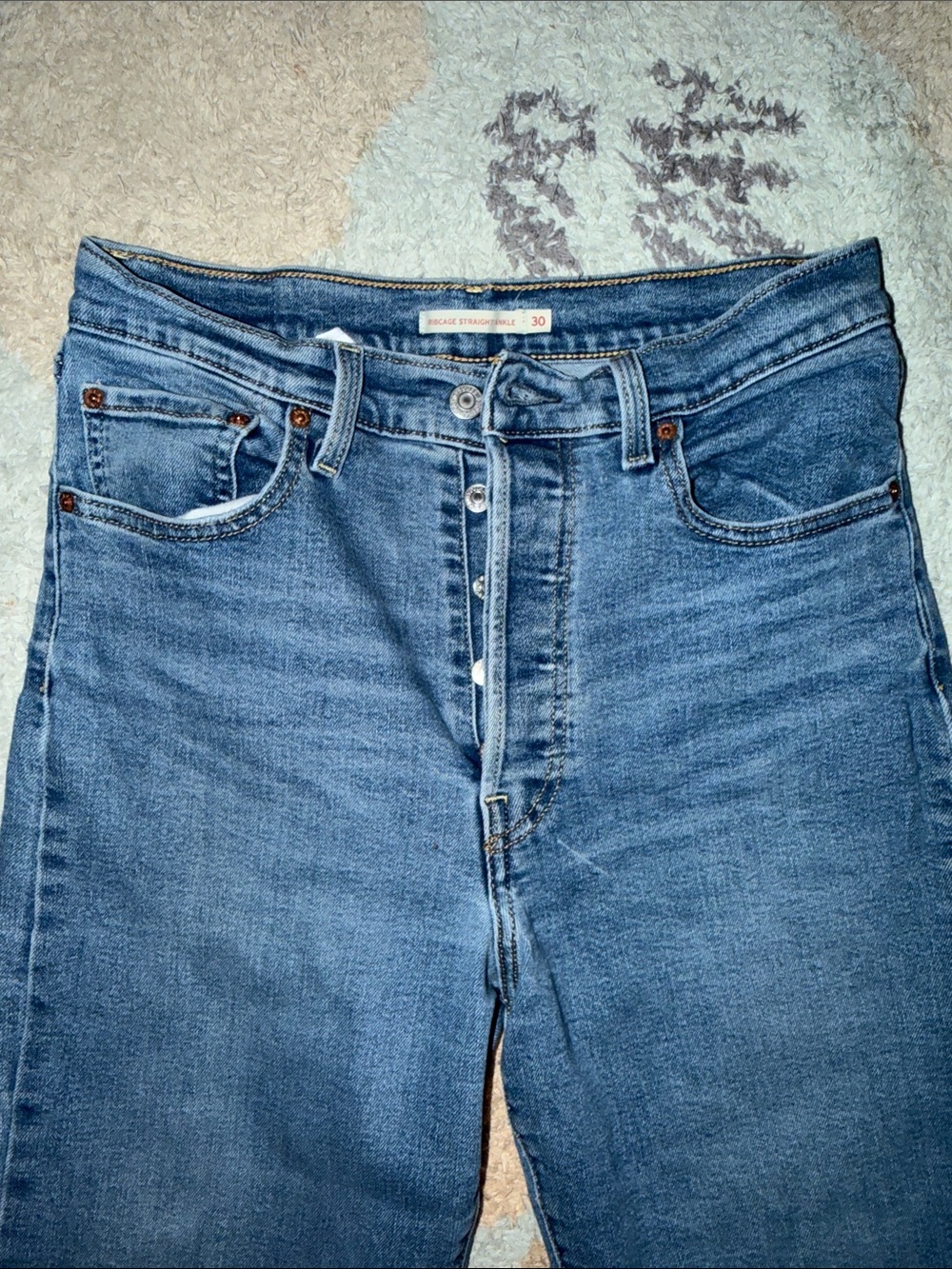 Levi's Medium Blue Relaxed Fit Jeans